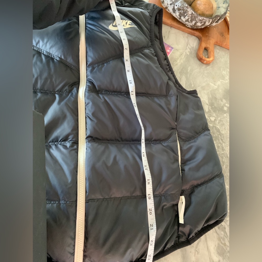 Nike Midnight Black Quilted Vest - Picture 7 of 8